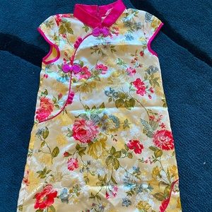 Lot of 3 new girls  Chinese traditional dress